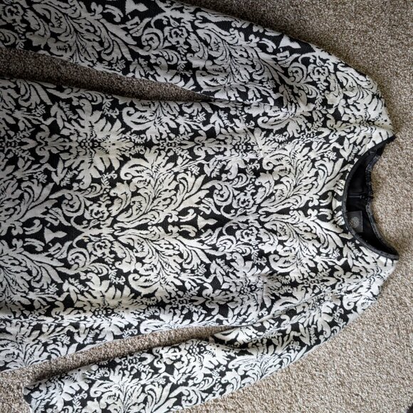 Vince Camuto Dress - Picture 2 of 6